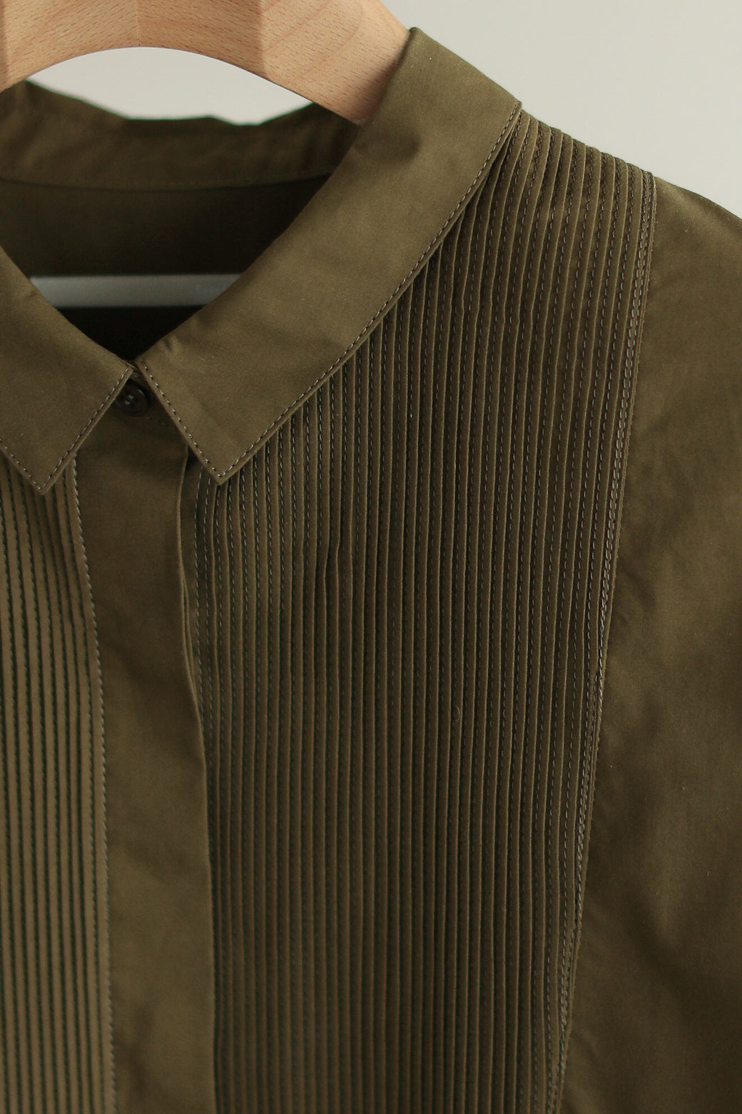 Pin Tuck Bib Dress Shirt(ls14270T)