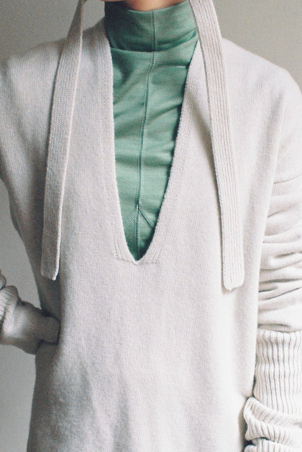 Italian Cash Wool Yoke Knit Tunic (ls24307K)