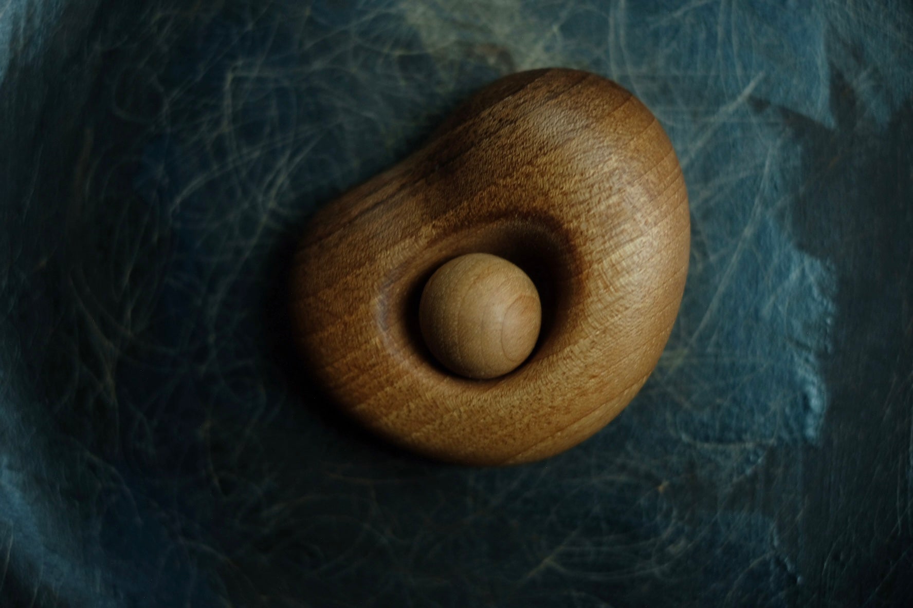 【ESRA DANDIN x Little $uzie】Aroma Wood