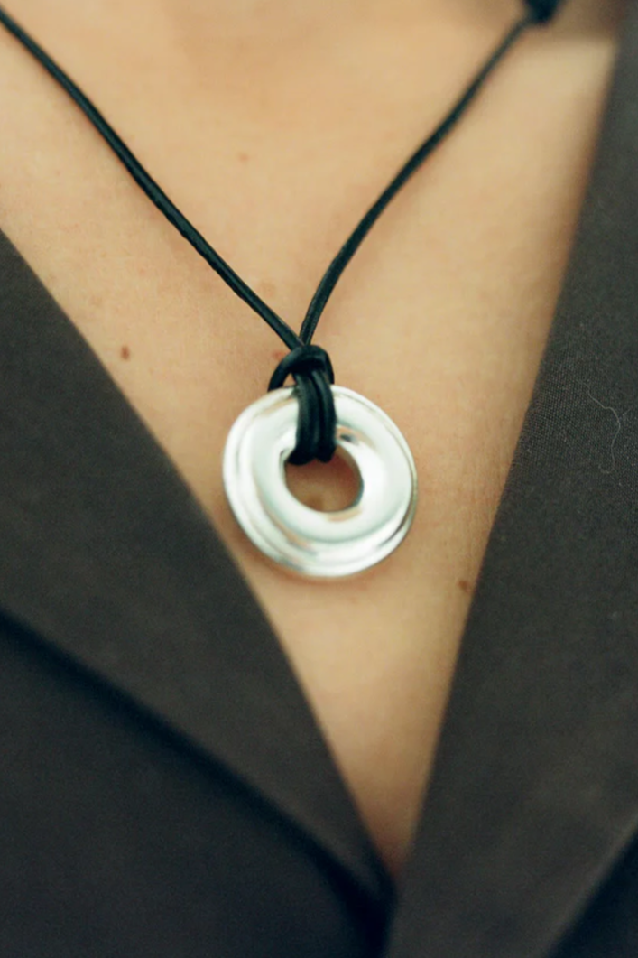 【Sapir Bachar】DISCUS PENDANT NECKLACE / Silver(SB001-00221)