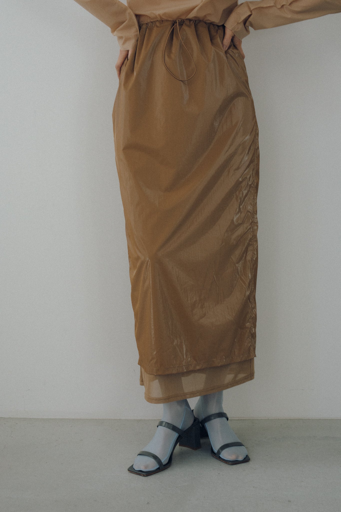 Plastic Fabric Layerd Skirt (ls62574S)
