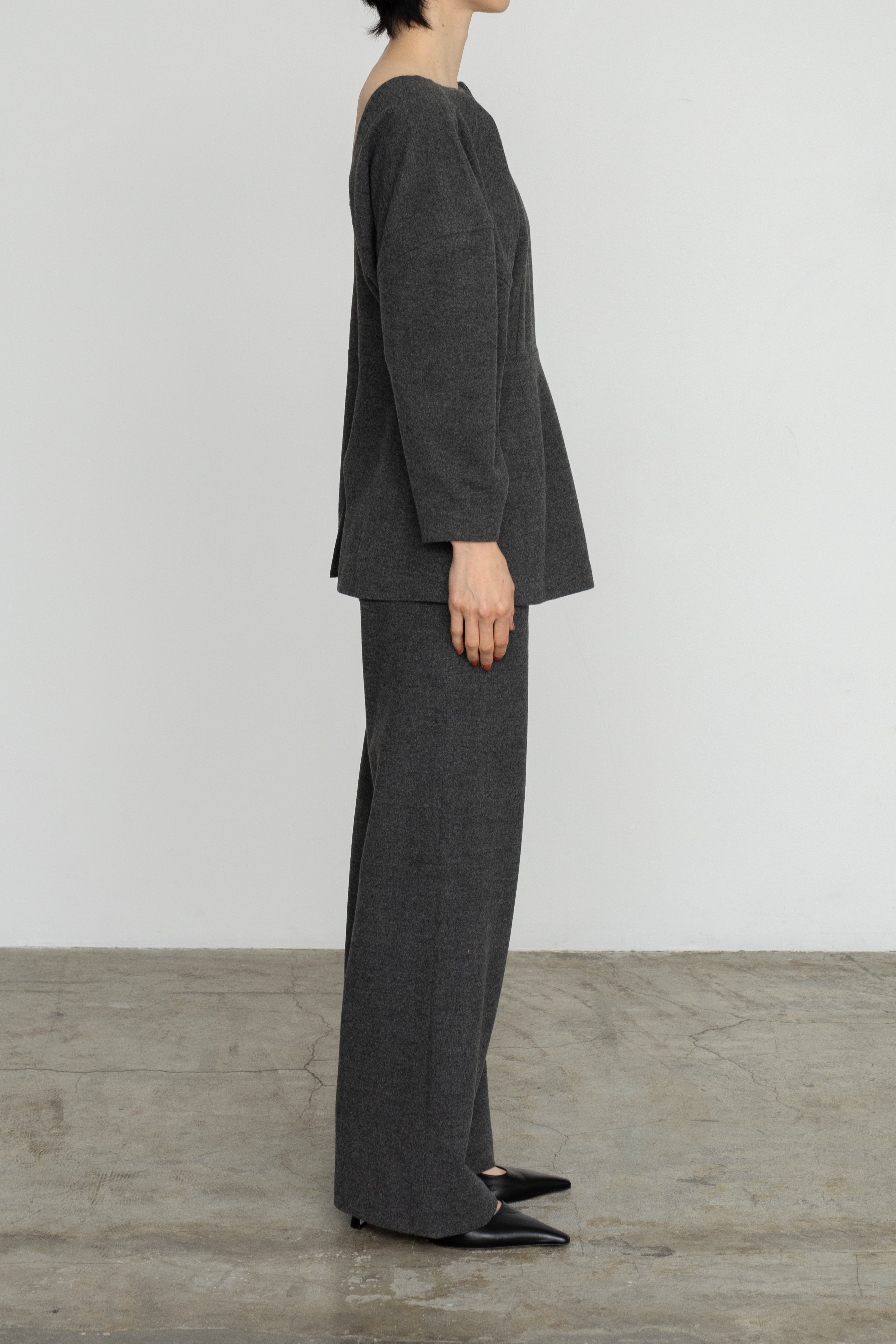Velvet Peach TR Wide Straight Trousers (ls54550P)