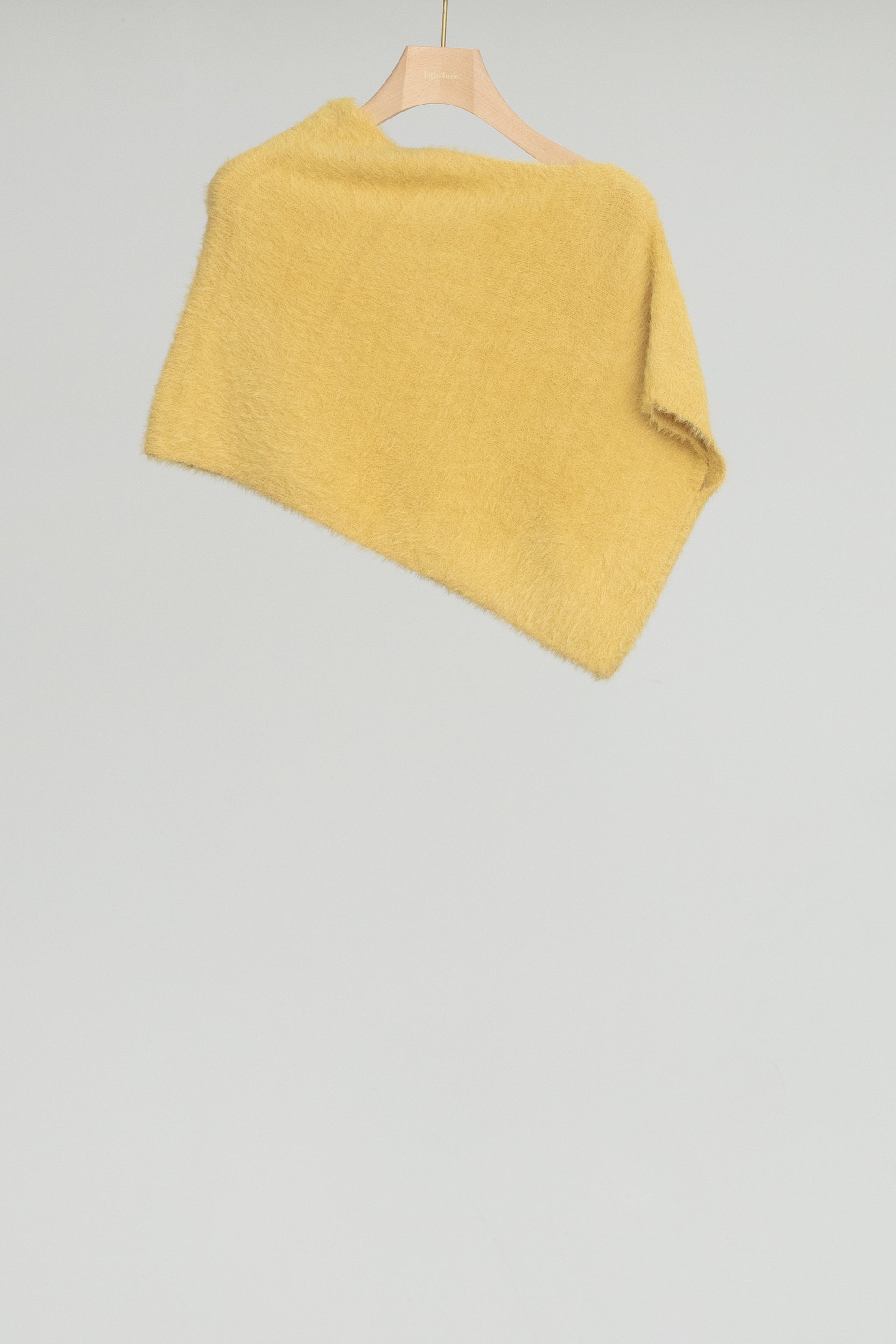 Nylon Fur Drape Knit Cape (ls54532K)