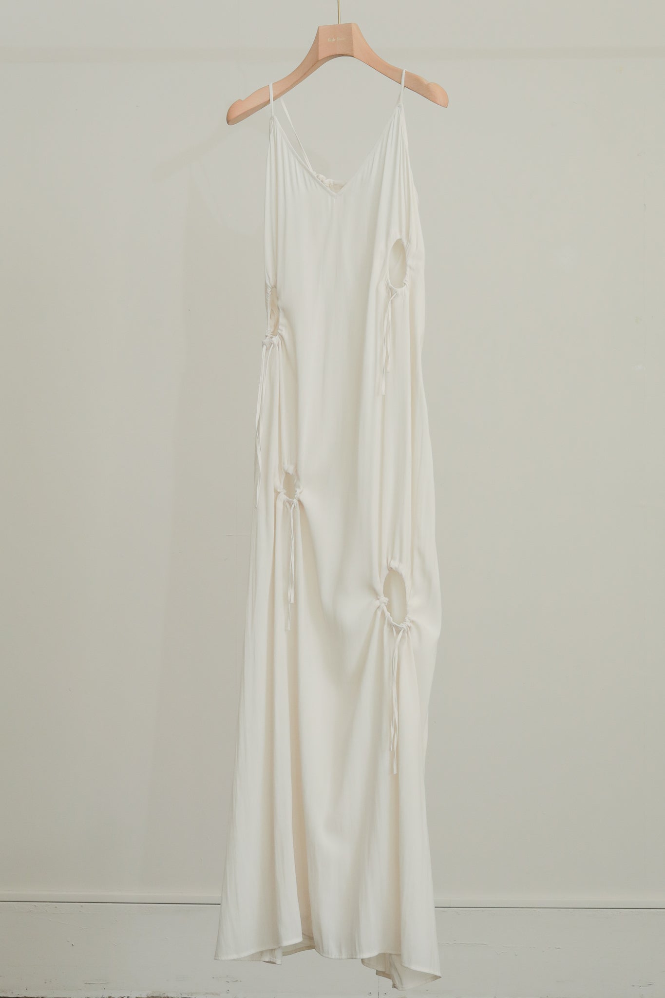 Dry Georgette 抽绳吊带连衣裙(ls52516D)