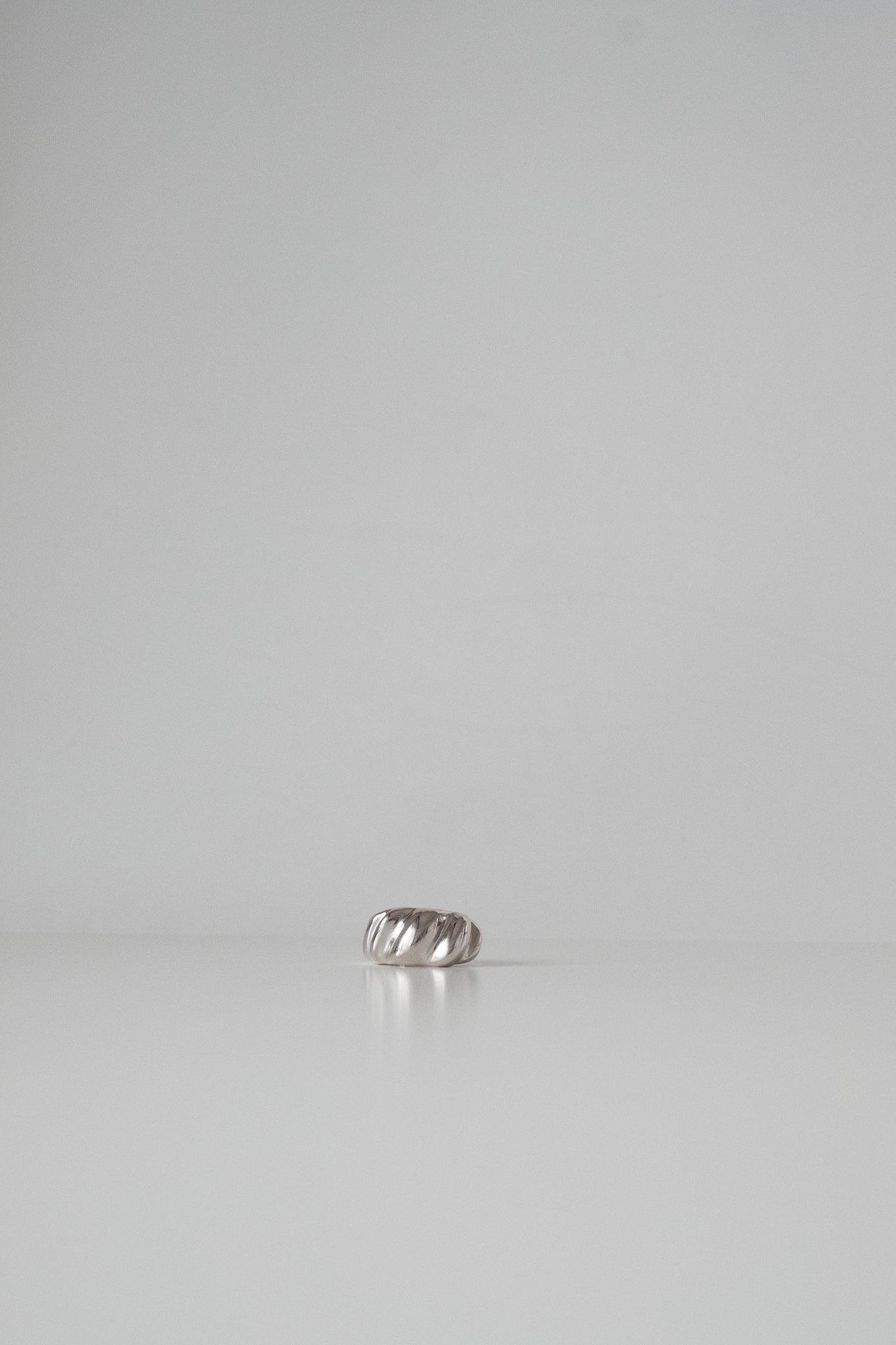 【ESRA DANDIN】Thick Wave(ED24005R002)