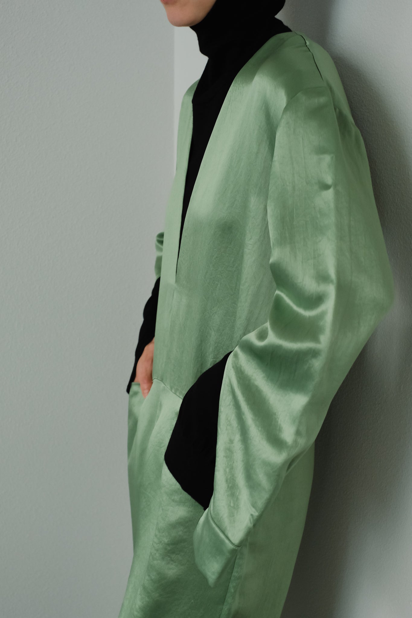 Heavy Satin Deep-V Jumpsuit (ls24318P)