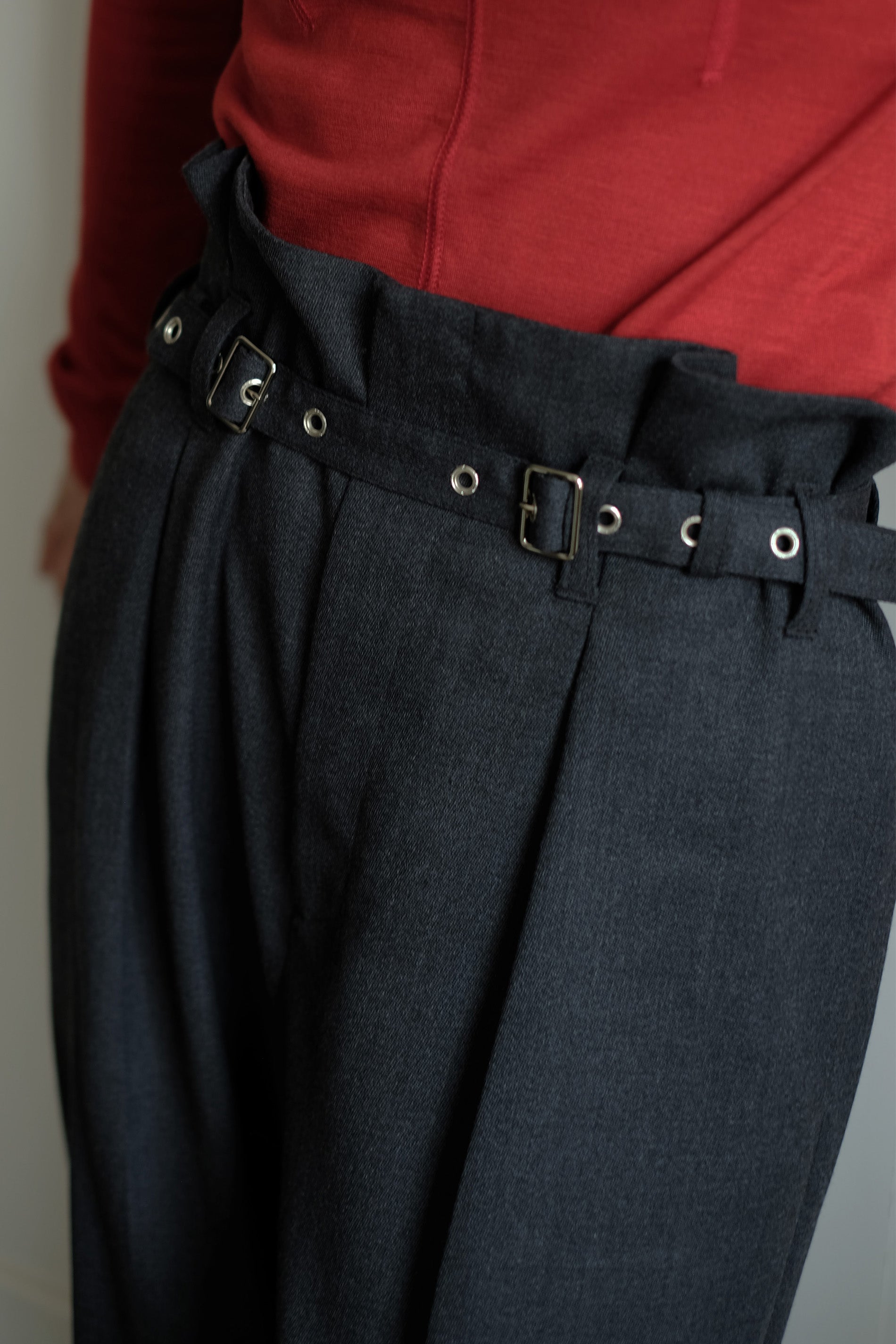 Wool Viscose Belted Buggy Tuck Pants (ls24337P)