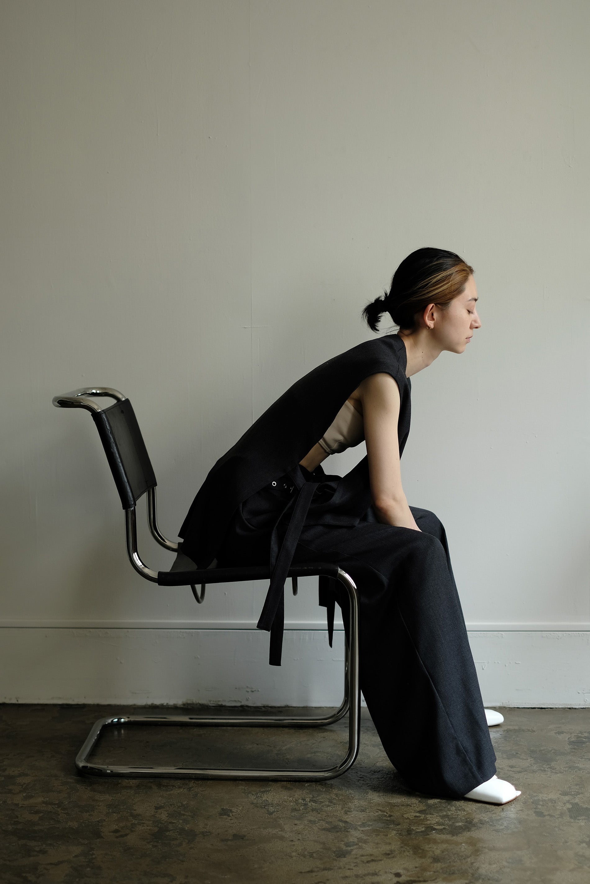 Wool Viscose Belted Buggy Tuck Pants (ls24337P)