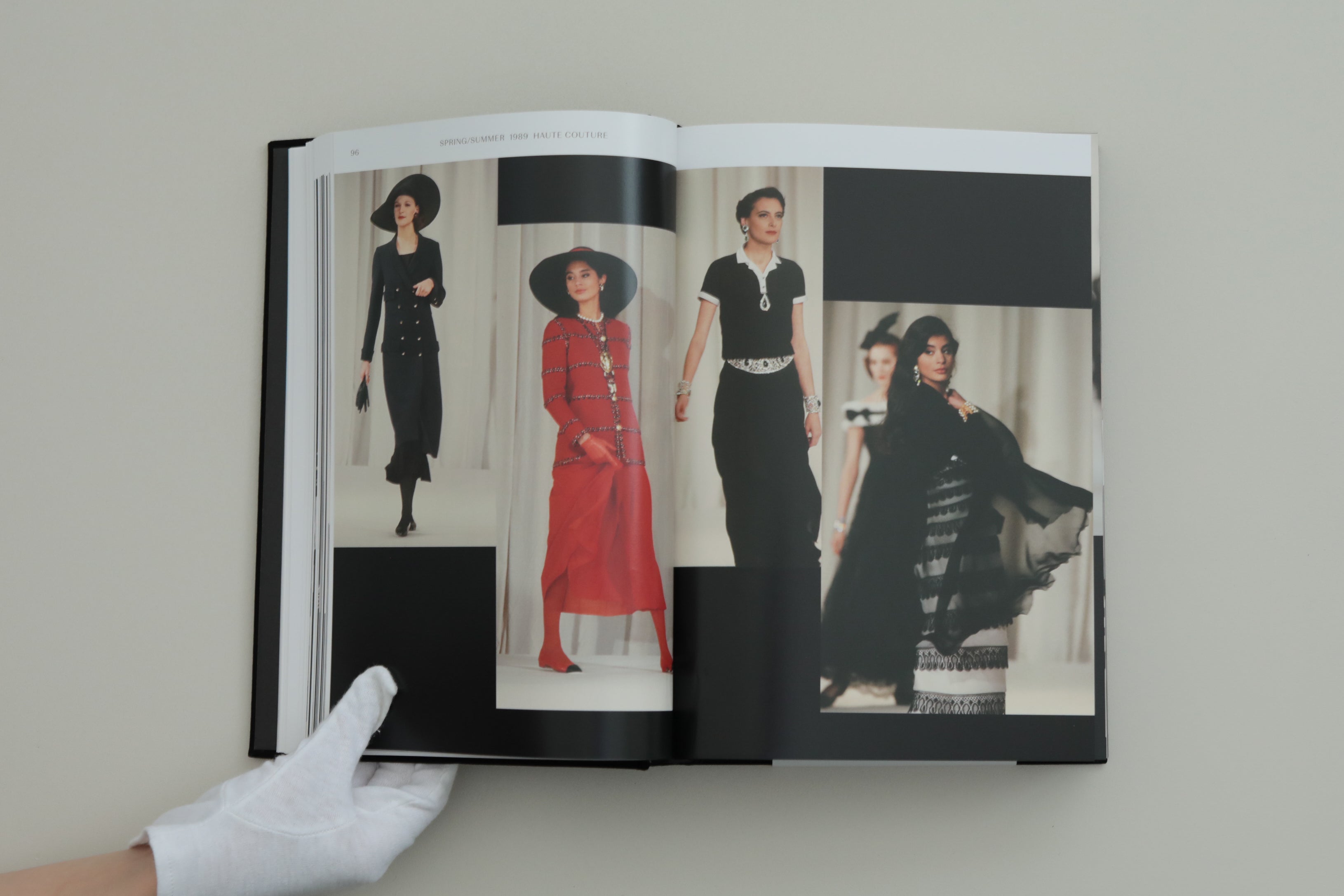 Chanel Catwalk: The Complete Collections by Patrick Mauriès and Adélia Sabatini