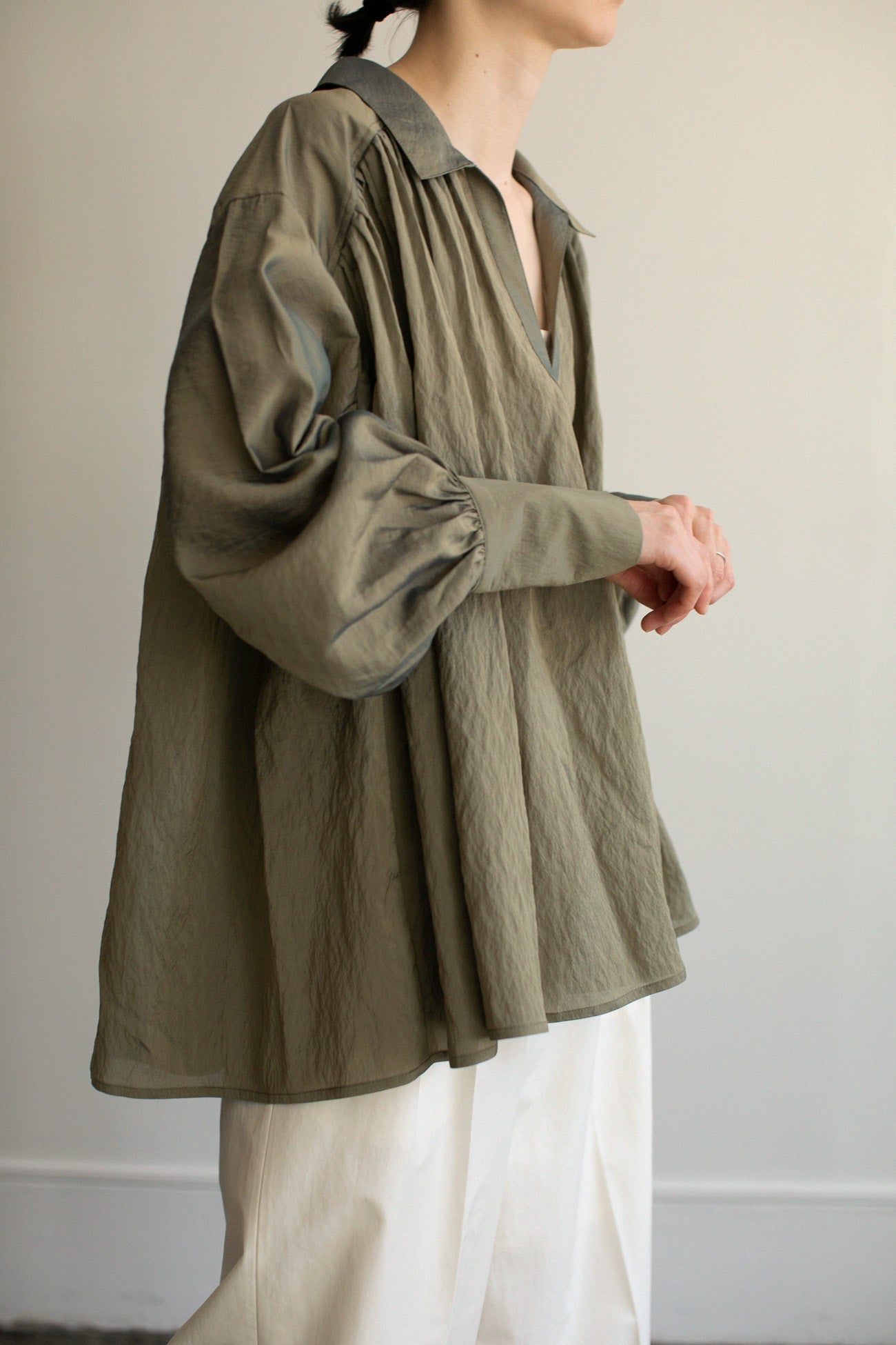 Chambray Organdie Pleated Blouse(ls22275T)
