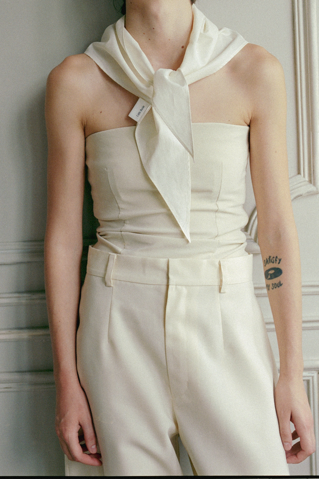 Cotton Broad Triangle Scarf (ls62584A)