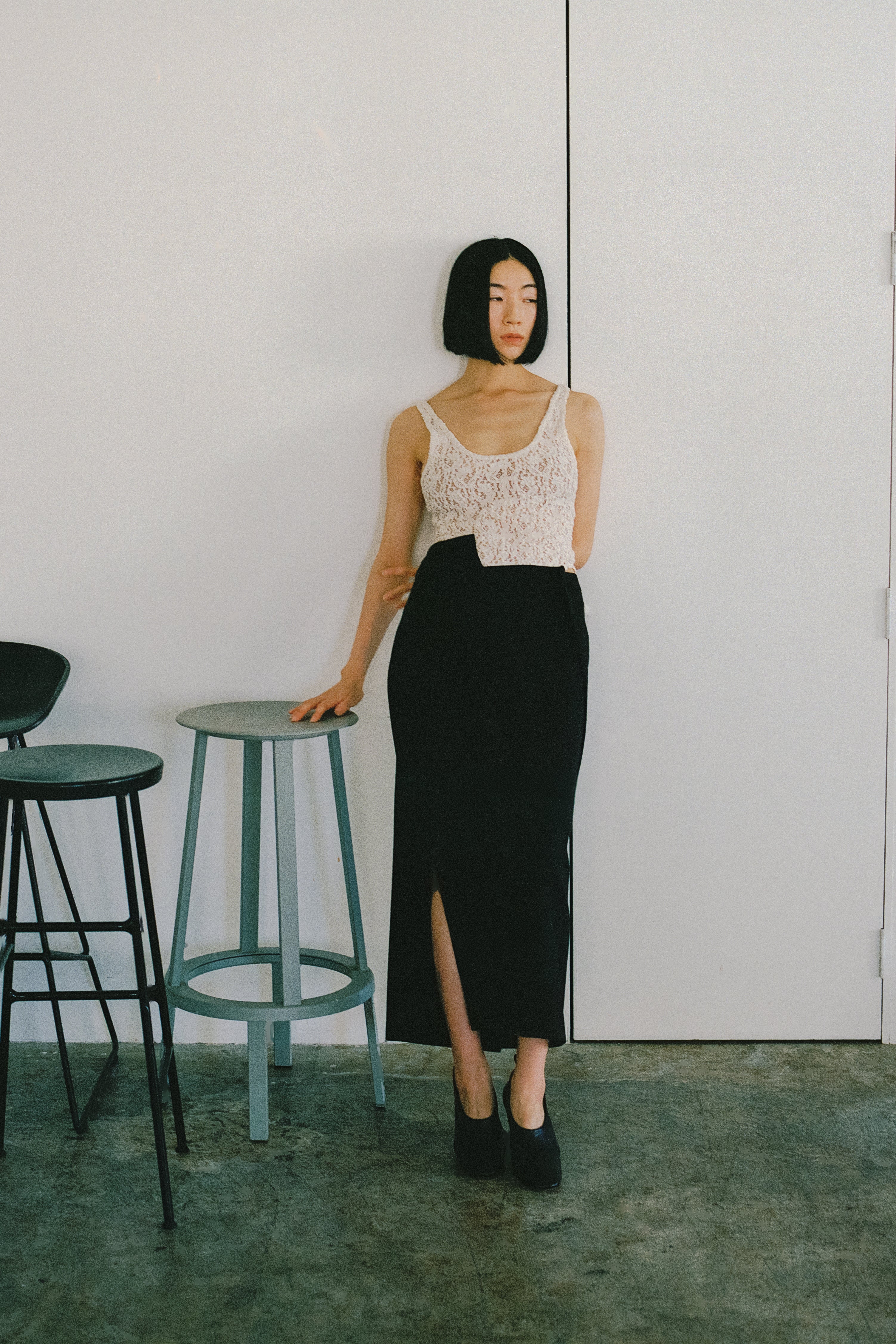 Wool Mix Gabardine Spiral Seam Skirt (ls72637S)