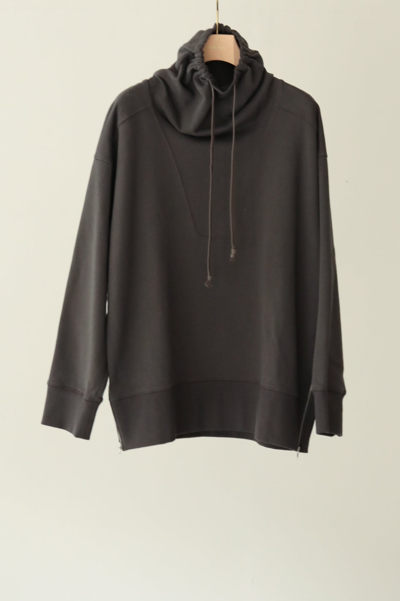 Drawstring High Neck Sweat PO(ls34396T)