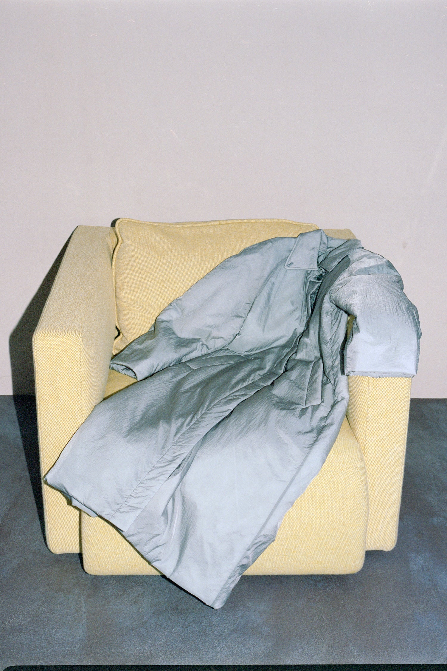 Sheer Nylon Patted Long Coat (ls54535J)