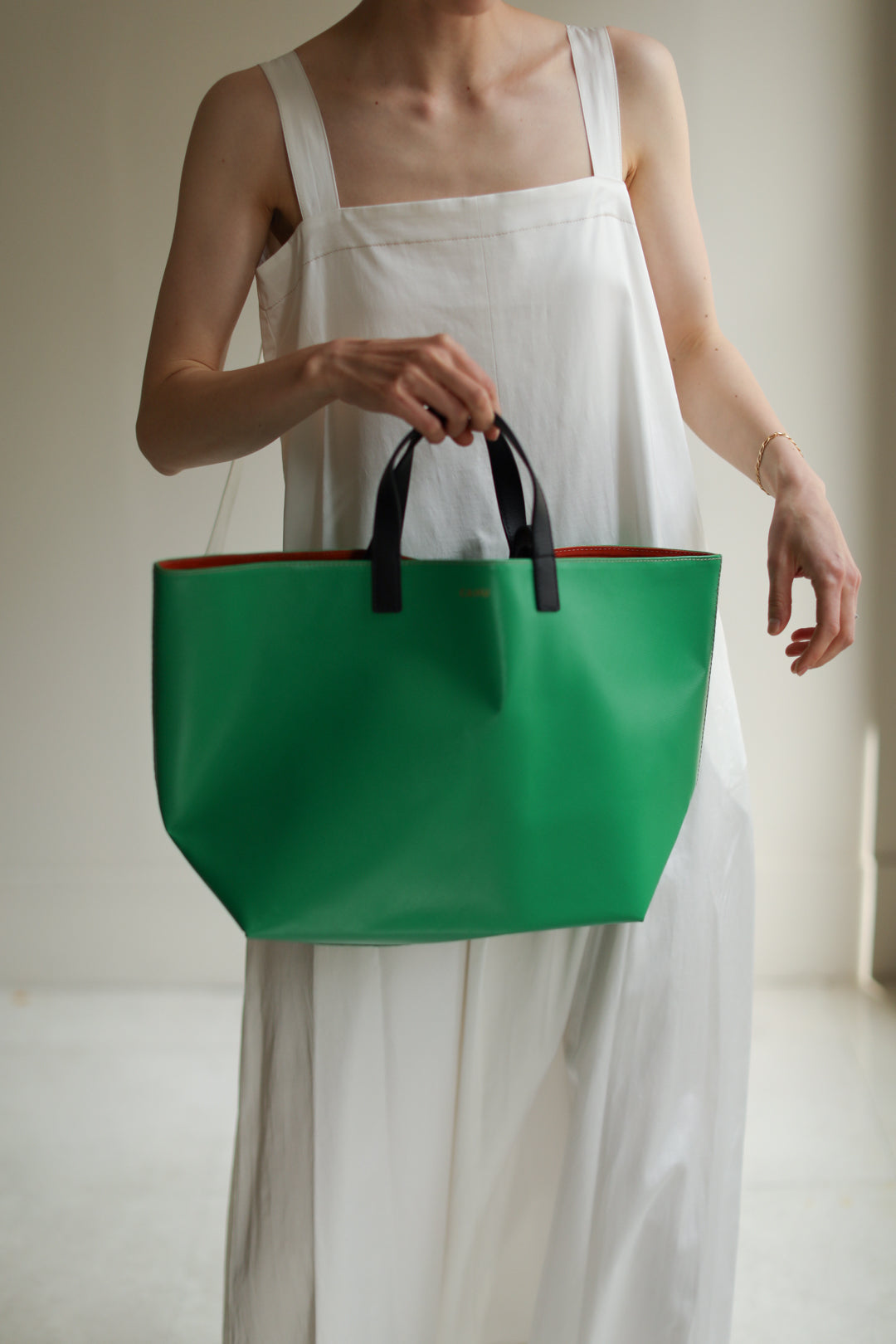 【Online限定】Back "V" Satin Dress(ls12233D)