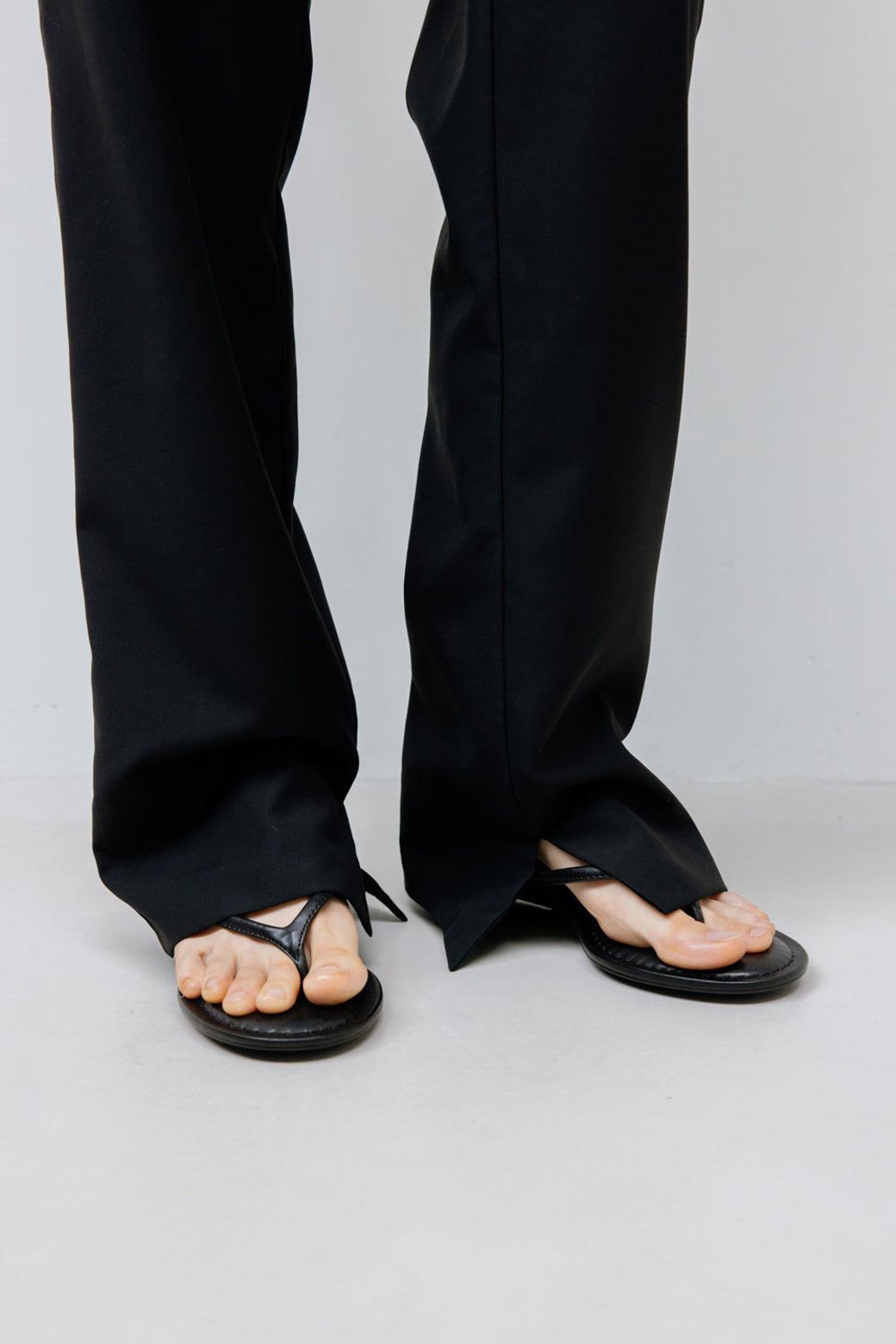 【Studio Doe】 Side Slit Trousers(DN-259ODP43)