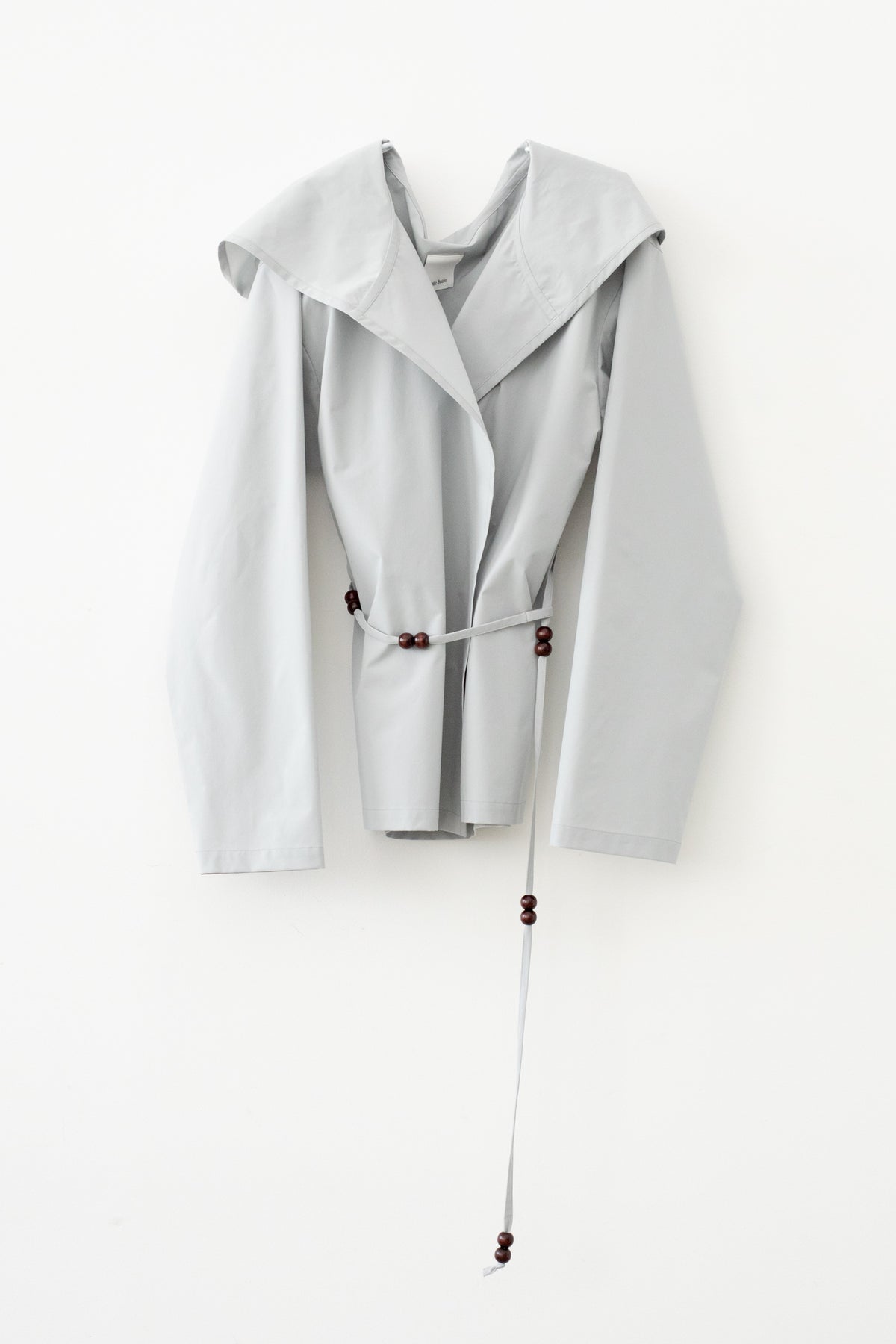 Water Side to Land Hoodie With Bead Belt (ls72648J)