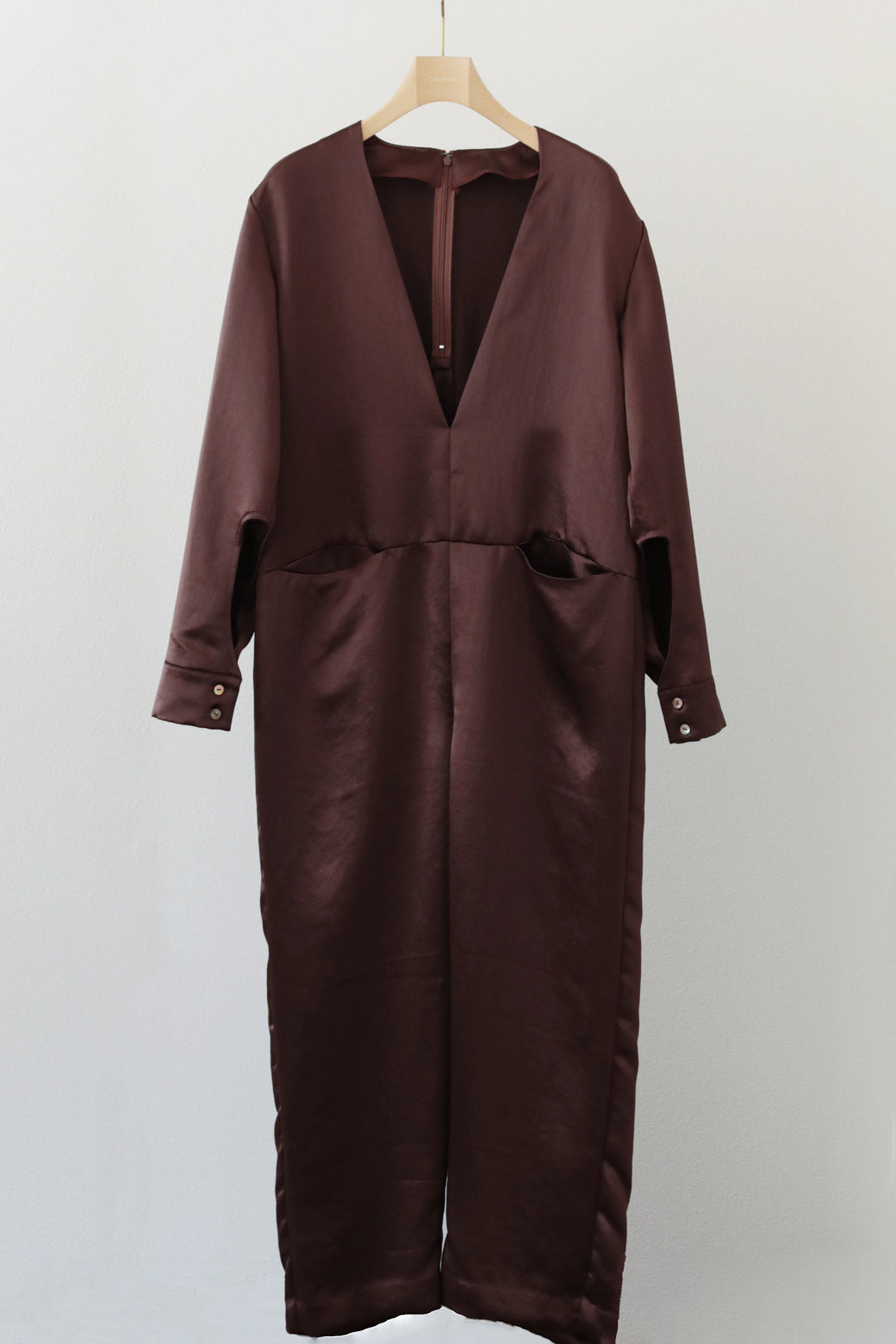 Heavy Satin Deep-V Jumpsuit (ls24318P)