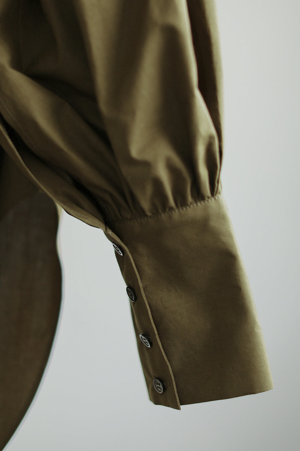 Pin Tuck Bib Dress Shirt（ls14270T）