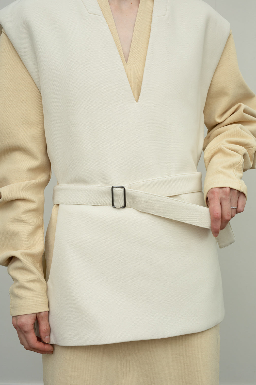 WV Mix Cut Out Padded Gilet（ls34402J）