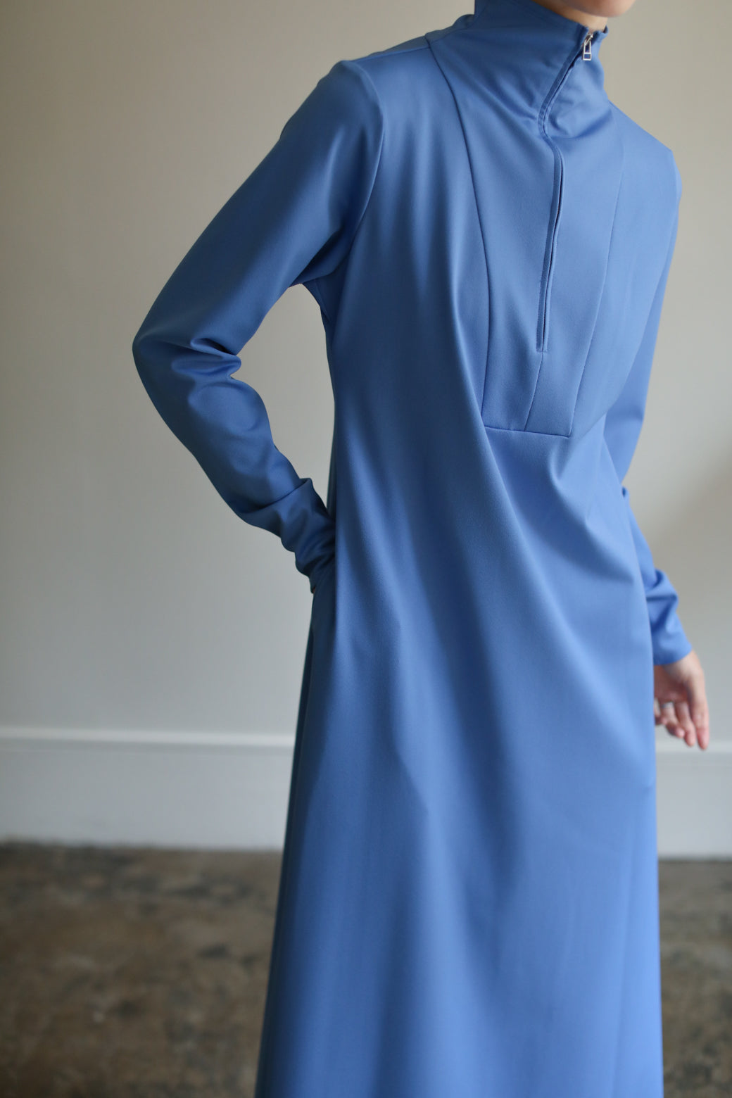 Hi-neck Zip Jersey Dress（ls14252D）