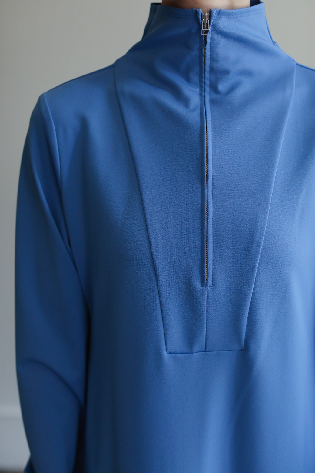 Hi-neck Zip Jersey Dress（ls14252D）