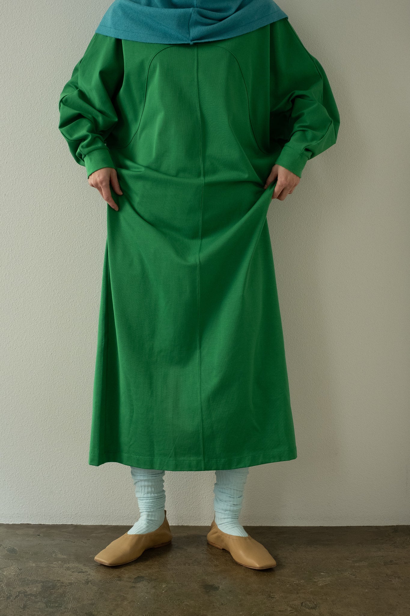 Curve Switching Dolman Sleeves Dress (ls24334D)