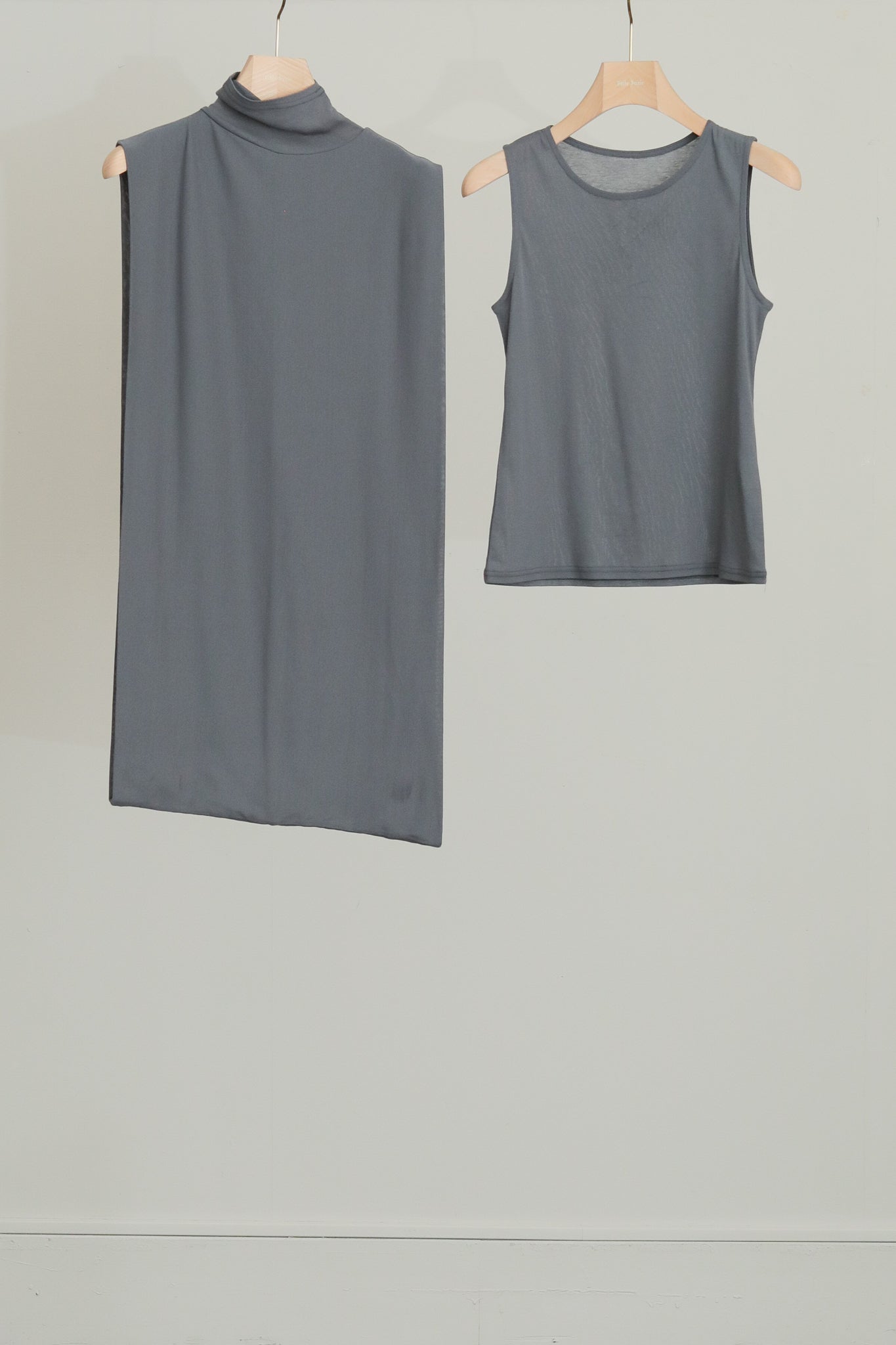 【Pre-order】High Twist Jersey Tank & Twist Drape One Shoulder Top（ls52499T）