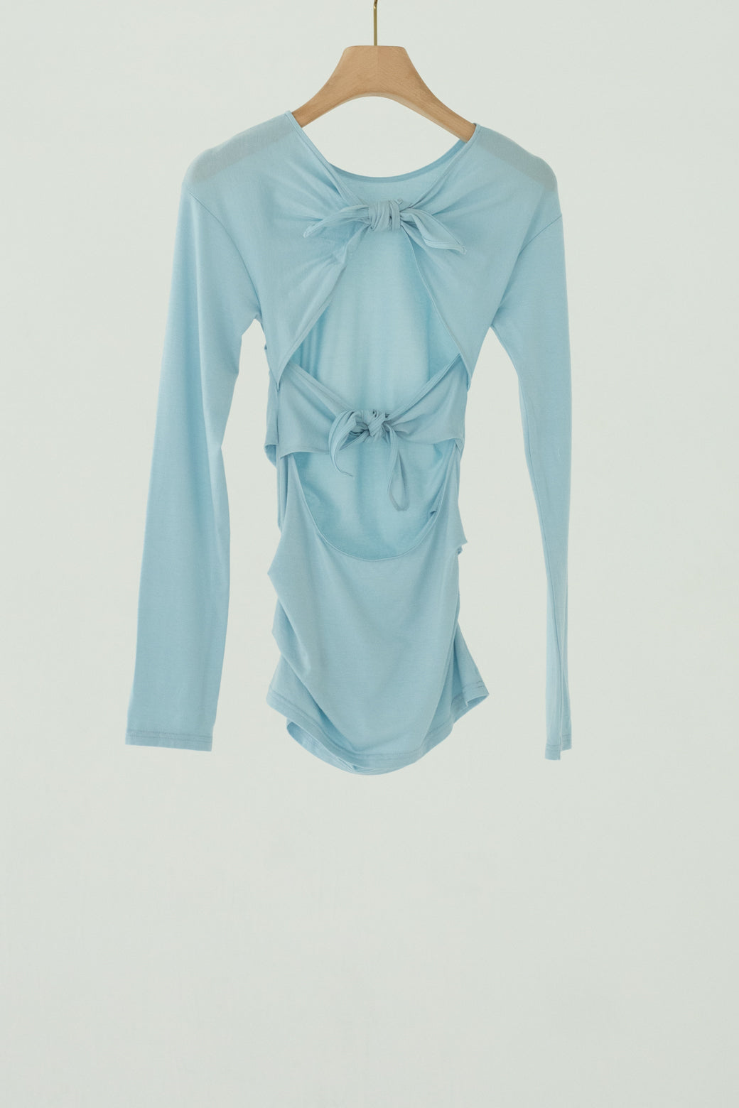 【展示会/後】Lyocell Knot Back Tuck Side Top (ls62572T) ¥23,100-