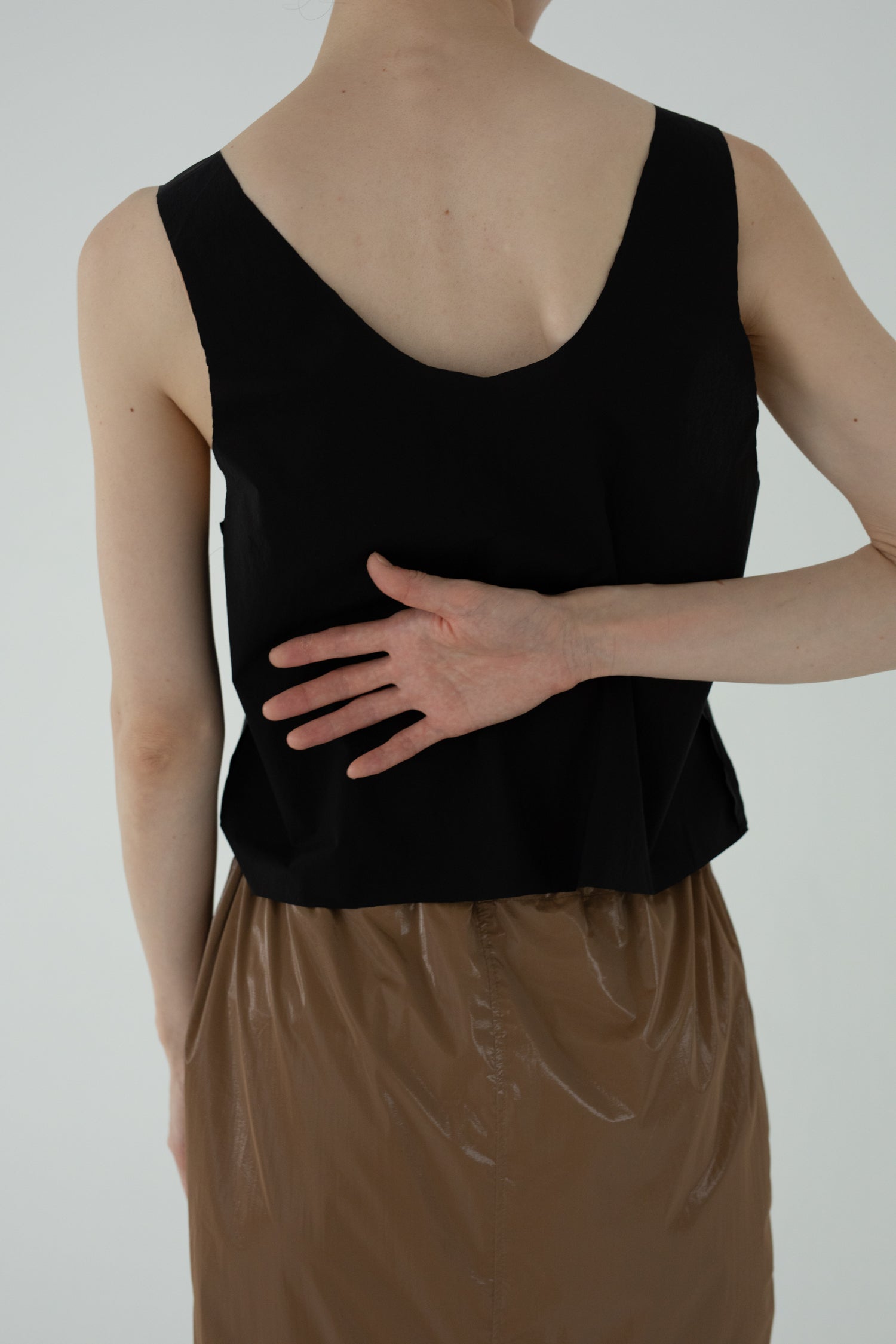 【展示会/後】Nylon Stretch Taffeta Seam Tank (ls62571T) ¥18,700