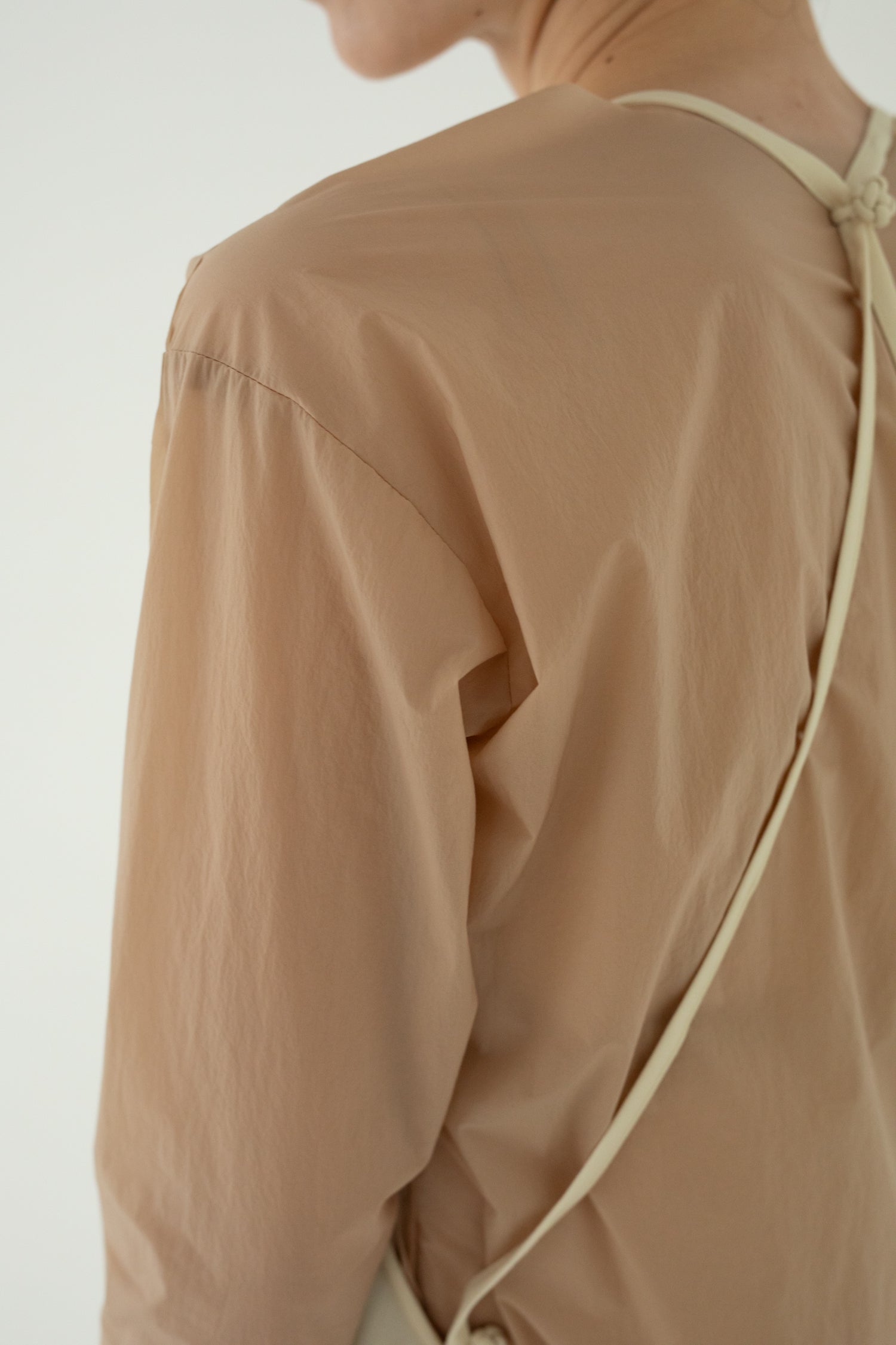 【展示会/後】Nylon Stretch Taffeta Seam Top (ls62570T) ¥23,100-