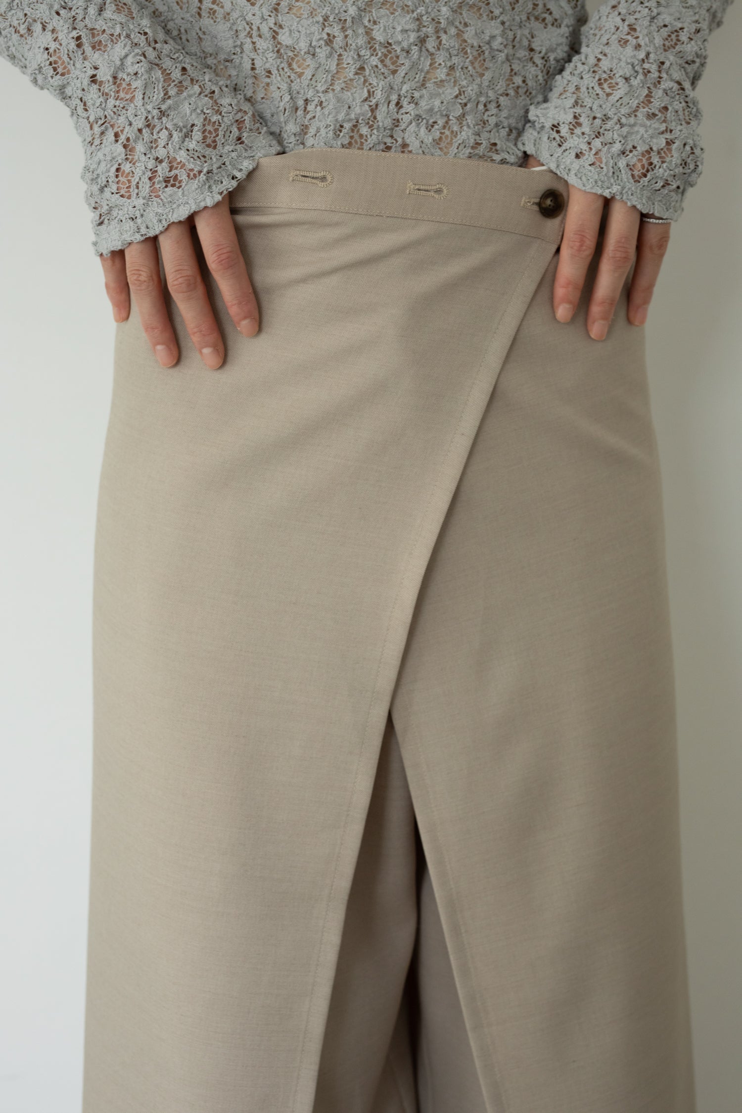 【展示会/後】Wool Mix Hip Huggers Tucked Wide Slacks (ls62586P) ¥36,300-