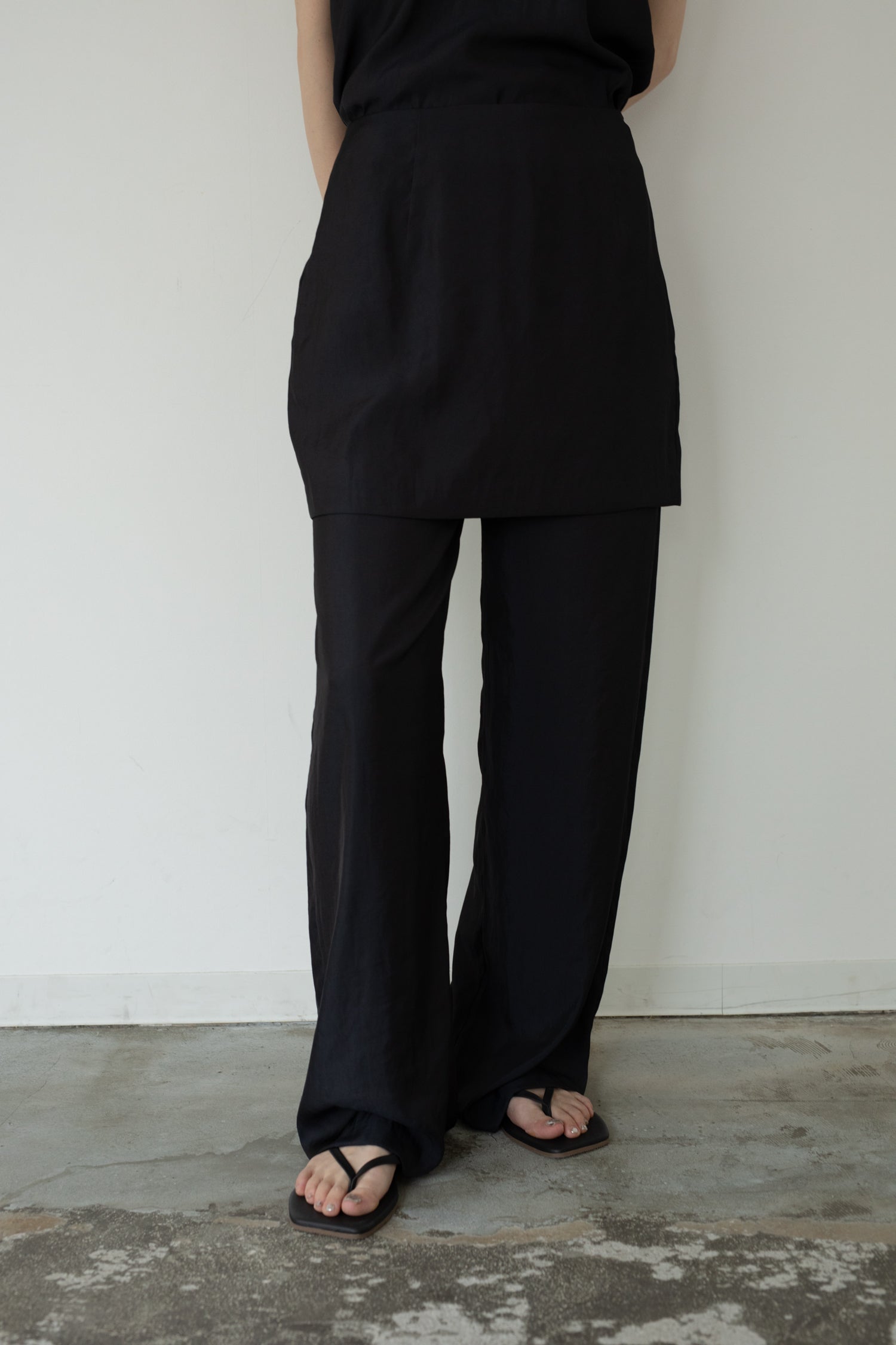 【展示会/後】Vintage Finished Satin Straight Trousers (ls62588P) ¥28,600-