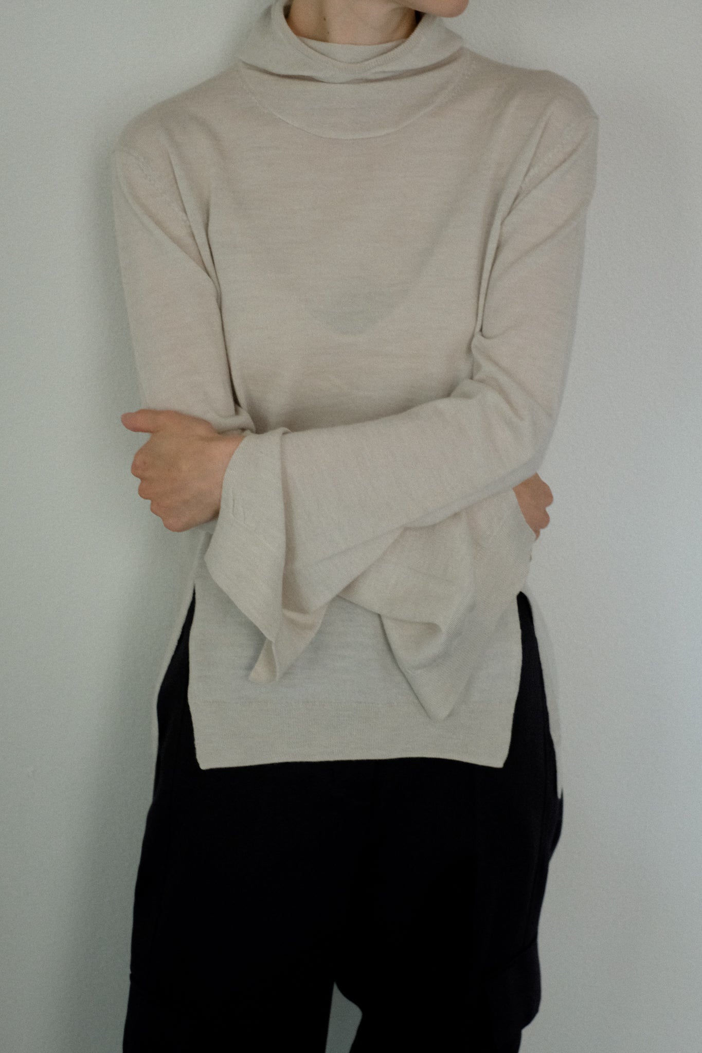 Extra Fine Merino Wool Hooded Knit（ls34399K）