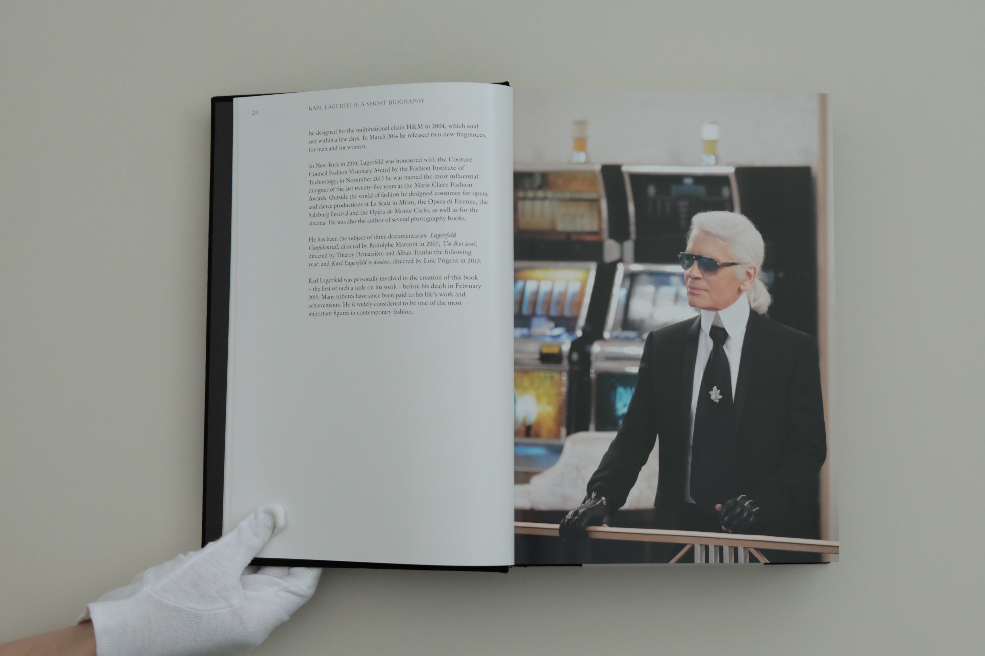 Chanel Catwalk: The Complete Collections by Patrick Mauriès and Adélia Sabatini