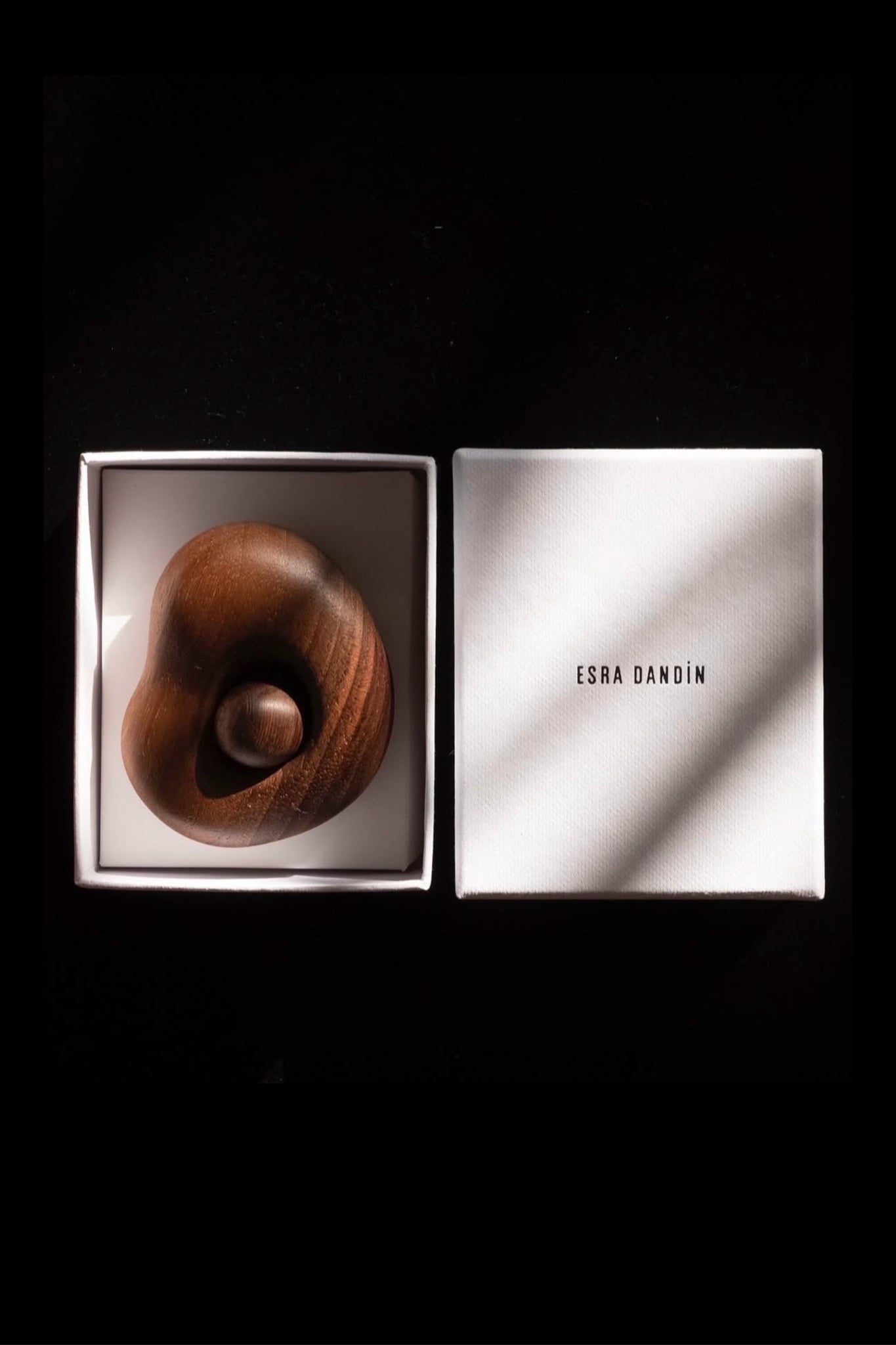 【ESRA DANDIN x Little $uzie】Aroma Wood