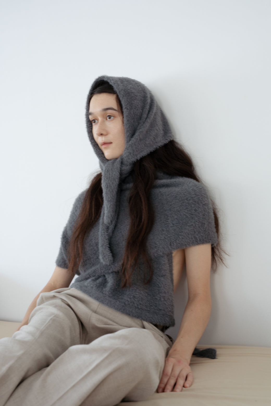 Nylon Fur Drape Knit Cape  (ls54532K)