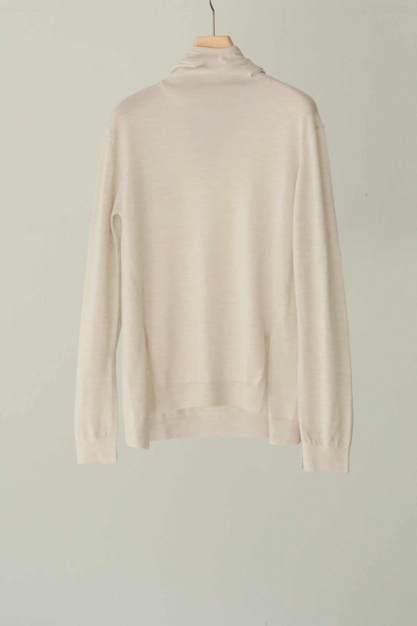 Extra Fine Merino Wool Hooded Knit（ls34399K）