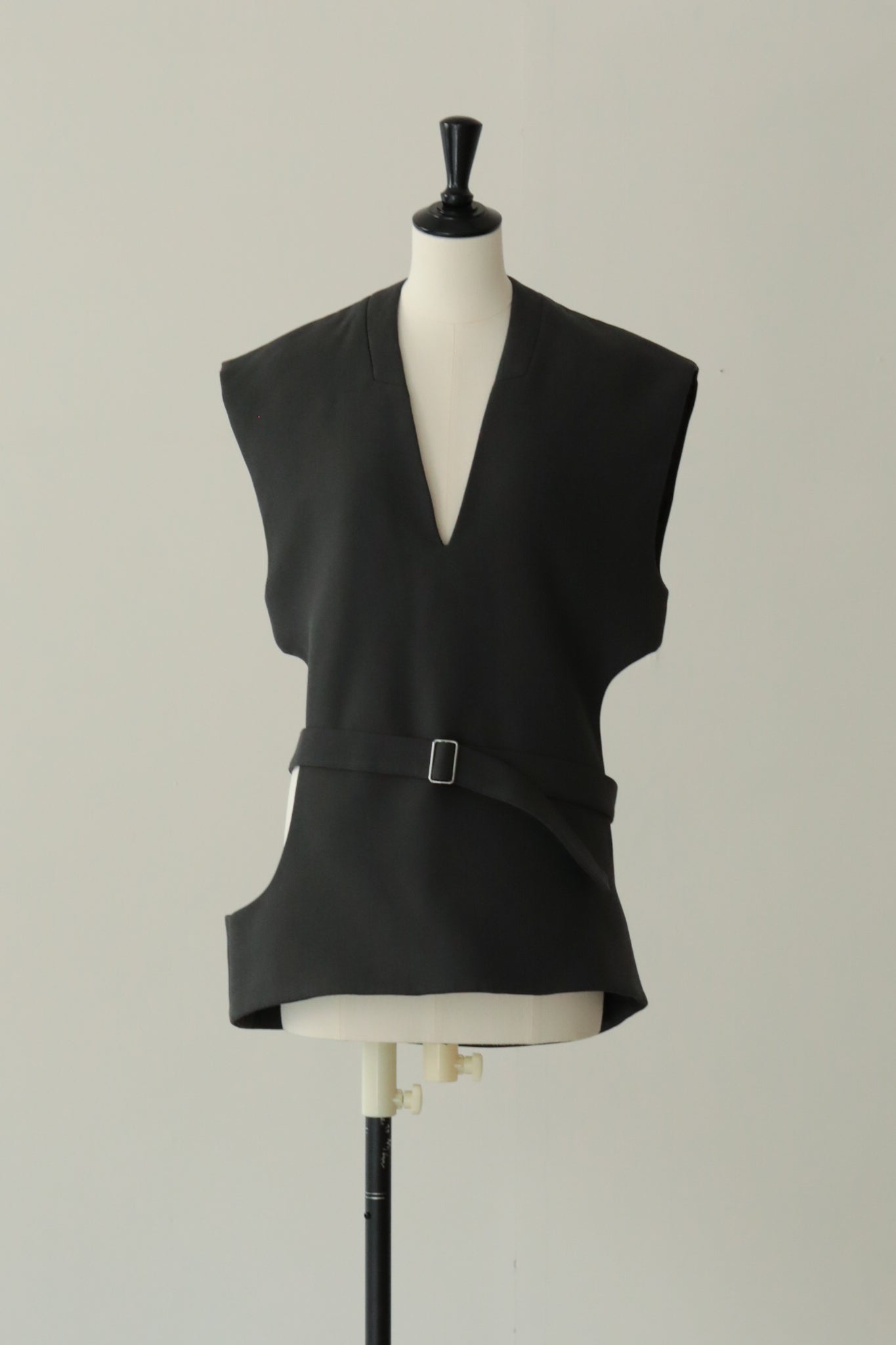 WV Mix Cut Out Padded Gilet（ls34402J）