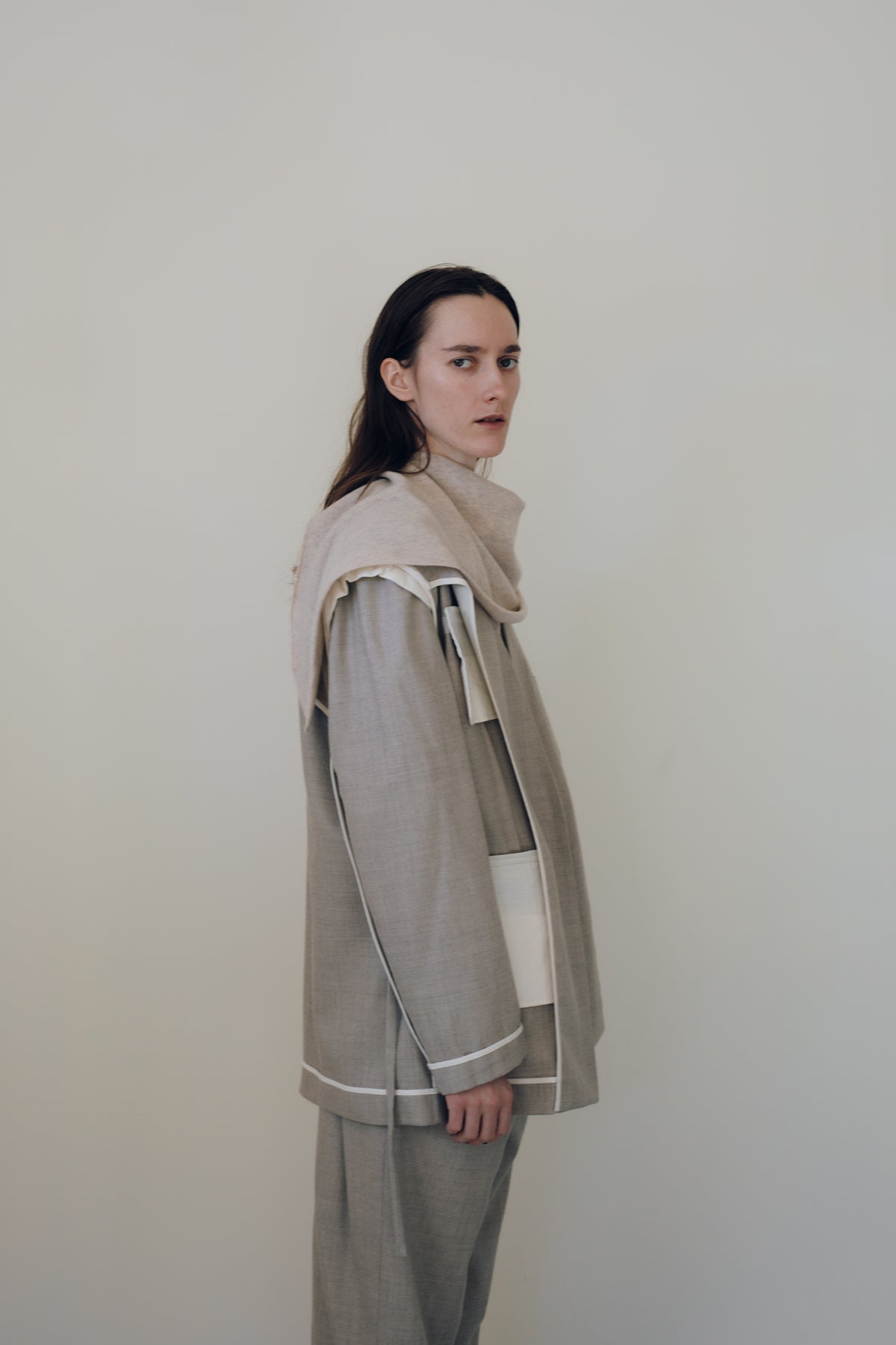 Soft Wool Reversible Collarless Jacket (ls54538J)