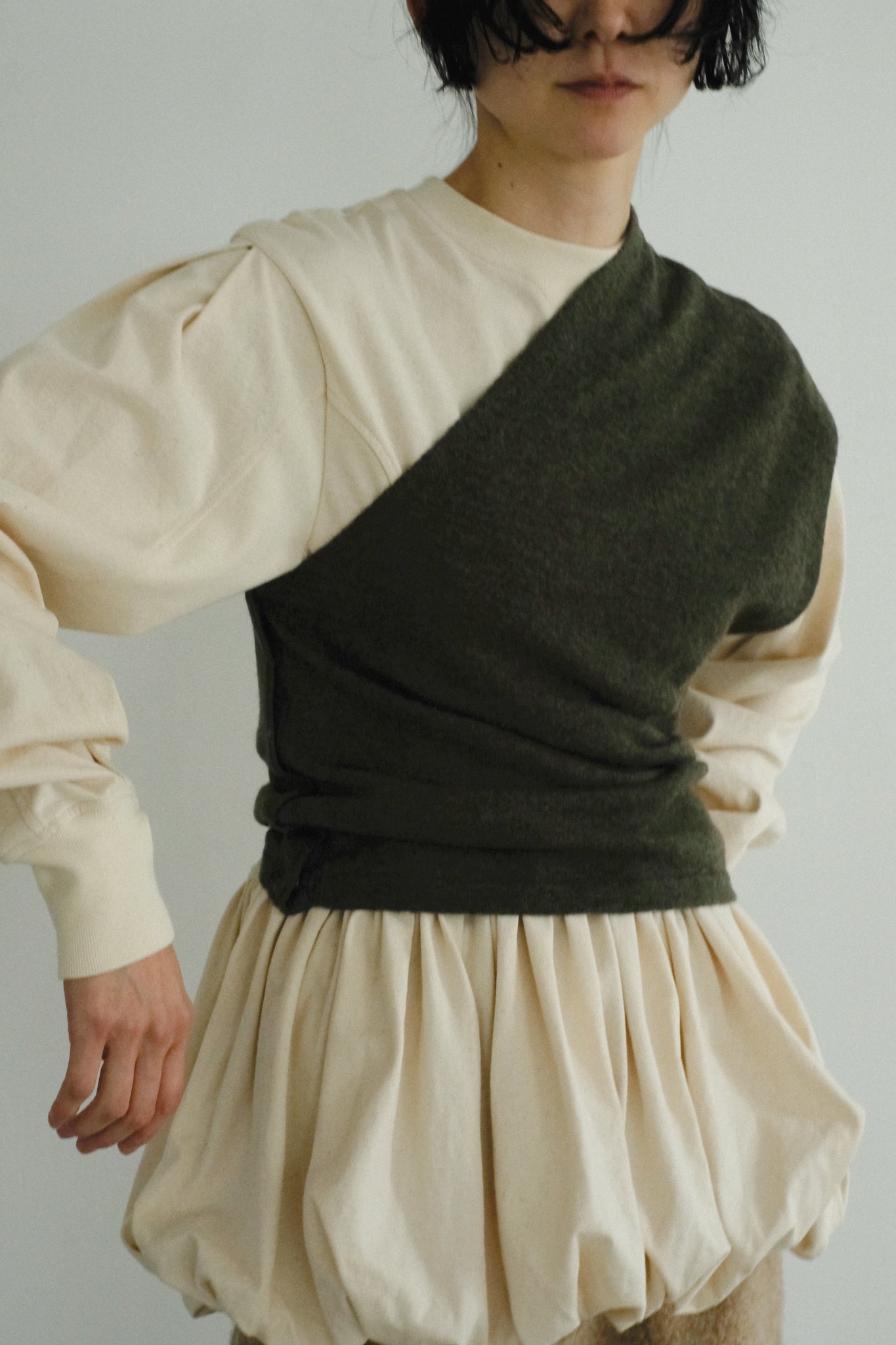 Balloon Hem Switching Tops (ls44465T)