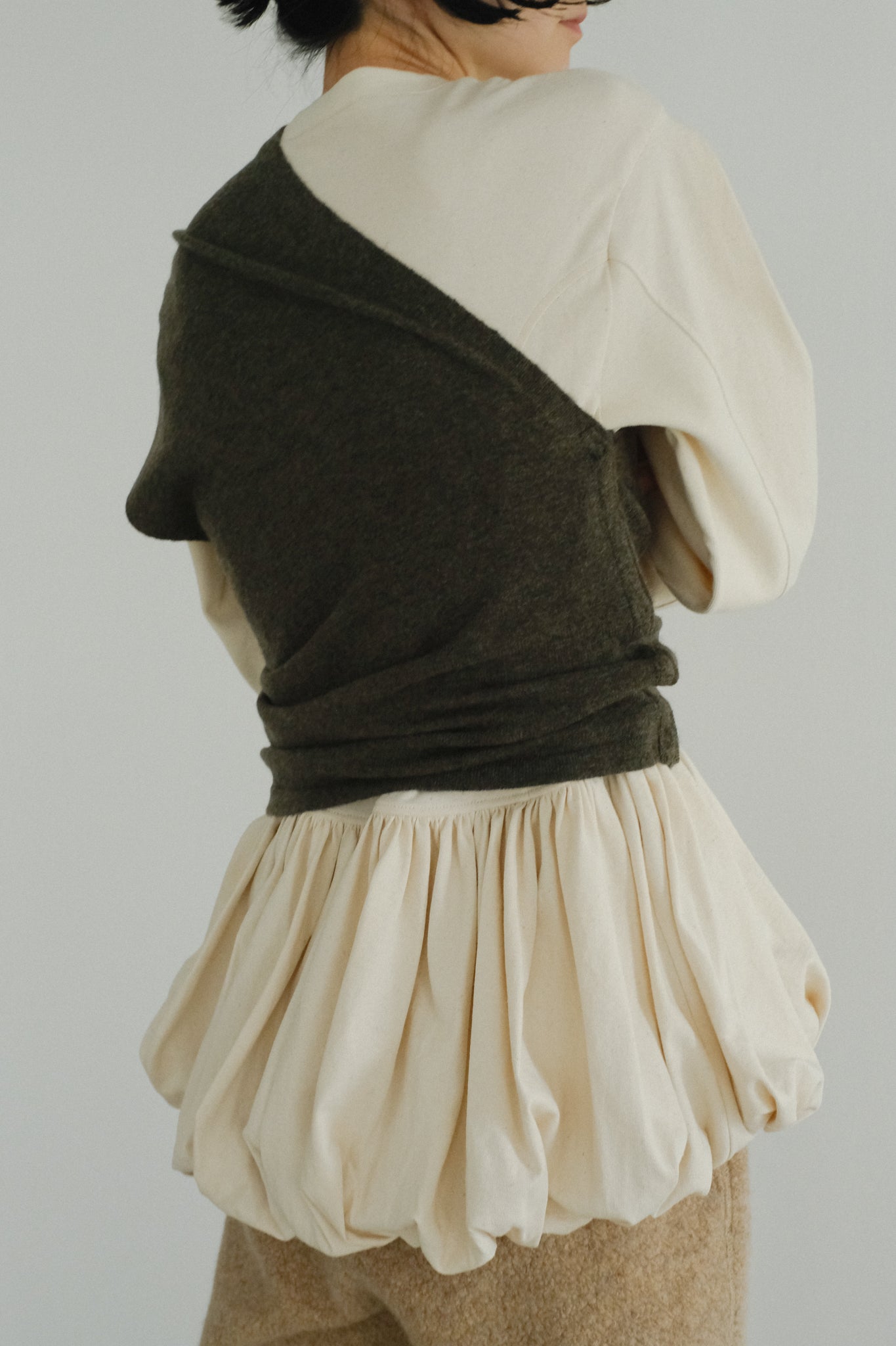 Balloon Hem Switching Tops (ls44465T)