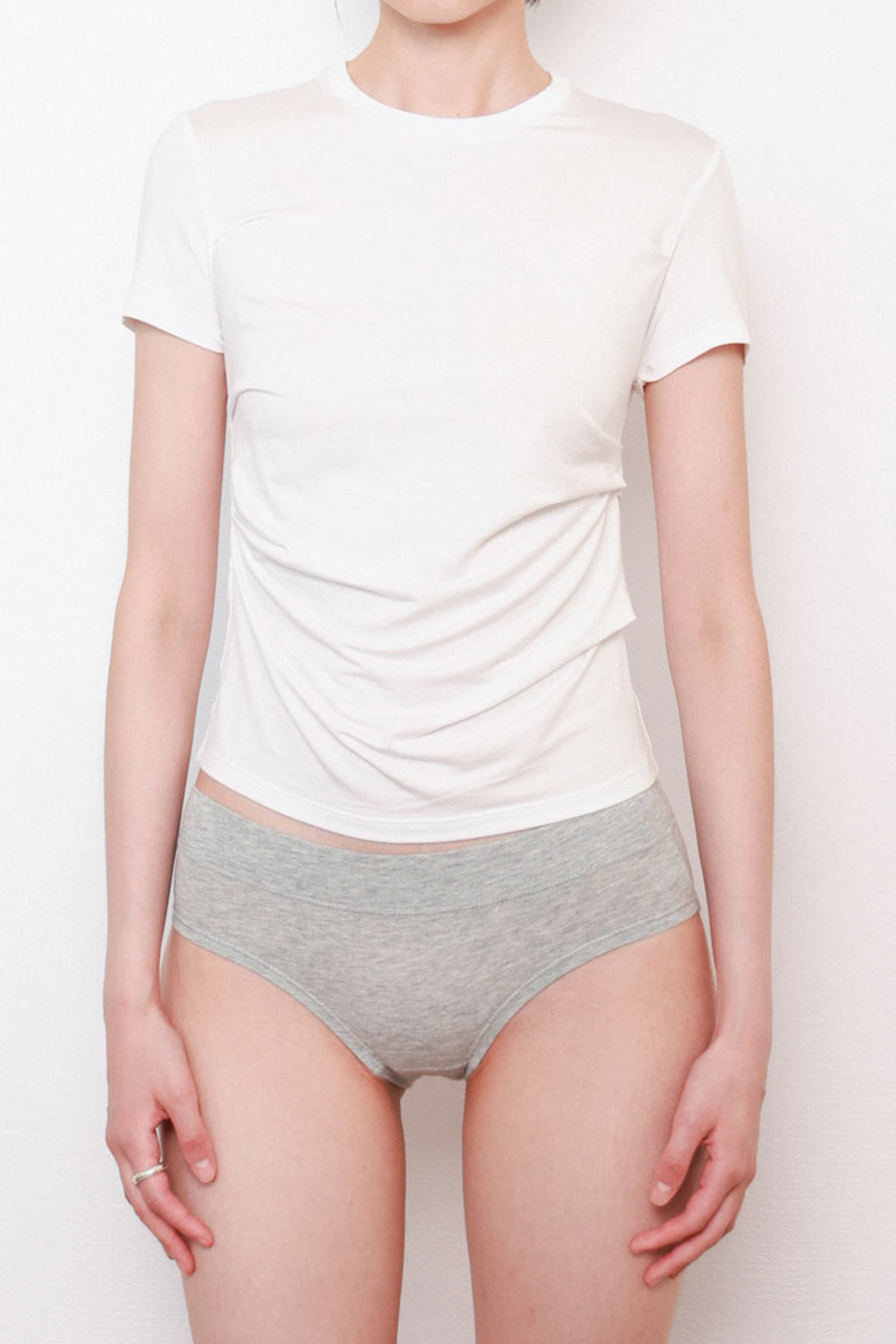 【Studio Doe】Side Gathered Stretch Tee(DS-257MST17-RWH-M0)